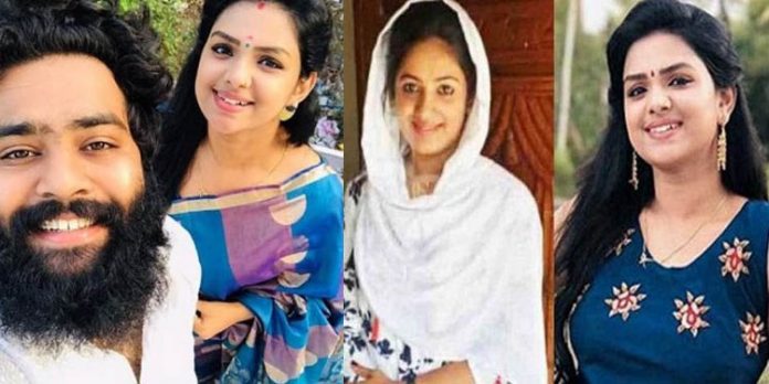 വിവാഹത്തില് നിന്ന് പിന്മാറാന് ലക്ഷ്മി റംസിയെ നിര്ബന്ധിച്ചു ; ജാമ്യം റദ്ദാക്കണമെന്ന് സര്ക്കാര് വിവാഹത്തില് നിന്ന് പിന്മാറാന് ലക്ഷ്മി റംസിയെ നിര്ബന്ധിച്ചു ; ജാമ്യം റദ്ദാക്കണമെന്ന് സര്ക്കാര്