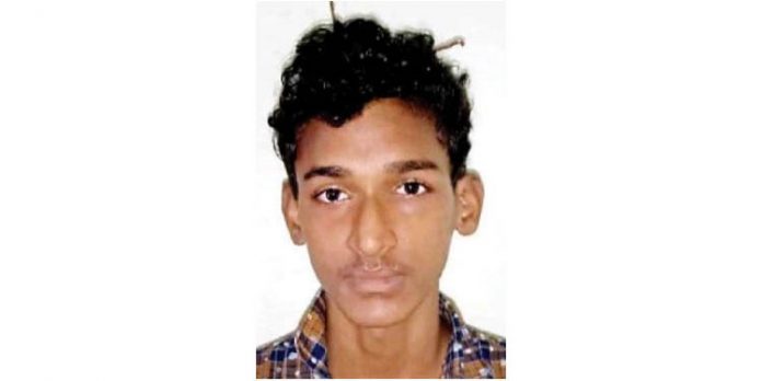 ജോലി ചെയ്ത ഹോട്ടലില് നിന്ന് രണ്ടുലക്ഷത്തിലേറെ രൂപ കവര്ന്ന യുവാവ് പിടിയില് ജോലി ചെയ്ത ഹോട്ടലില് നിന്ന് രണ്ടുലക്ഷത്തിലേറെ രൂപ കവര്ന്ന യുവാവ് പിടിയില്