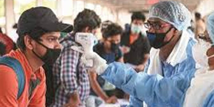 കൊവിഡ് ബാധിച്ച് ആശുപത്രിയില് പ്രവേശിപ്പിച്ചവരെ പത്ത് ദിവസത്തിന് ശേഷം പരിശോധന നടത്താതെ ഡിസ്ചാര്ജ് ചെയ്യണo : സര്ക്കാര് നിയോഗിച്ച വിദഗ്ധ സമിതി കൊവിഡ് ബാധിച്ച് ആശുപത്രിയില് പ്രവേശിപ്പിച്ചവരെ പത്ത് ദിവസത്തിന് ശേഷം പരിശോധന നടത്താതെ ഡിസ്ചാര്ജ് ചെയ്യണo : സര്ക്കാര് നിയോഗിച്ച വിദഗ്ധ സമിതി