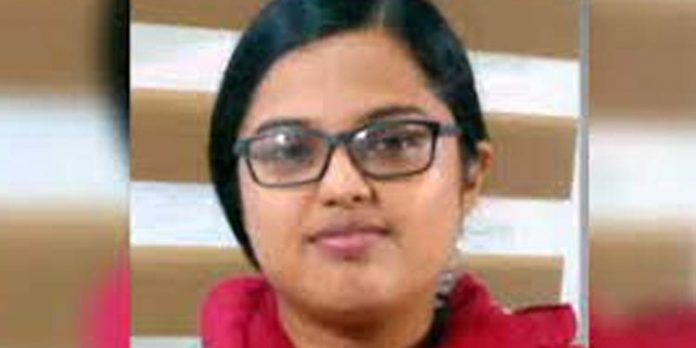 പൊതുമേഖല ആരോഗ്യരംഗത്തെ ഒന്നടങ്കം താന് കുറ്റപ്പെടുത്തിയിട്ടില്ലെന്ന് ഡോക്ടര് നജ്മ സലിം പൊതുമേഖല ആരോഗ്യരംഗത്തെ ഒന്നടങ്കം താന് കുറ്റപ്പെടുത്തിയിട്ടില്ലെന്ന് ഡോക്ടര് നജ്മ സലിം