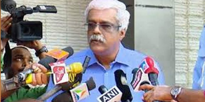 ഗൂഢാലോചനയില് പങ്ക്, പദവിദുരുപയോഗം ; ശിവശങ്കറിന്റെ ജാമ്യാപേക്ഷ തള്ളി ഏത് സമയത്തും അറസ്റ്റ് ഗൂഢാലോചനയില് പങ്ക്, പദവിദുരുപയോഗം ; ശിവശങ്കറിന്റെ ജാമ്യാപേക്ഷ തള്ളി ഏത് സമയത്തും അറസ്റ്റ്