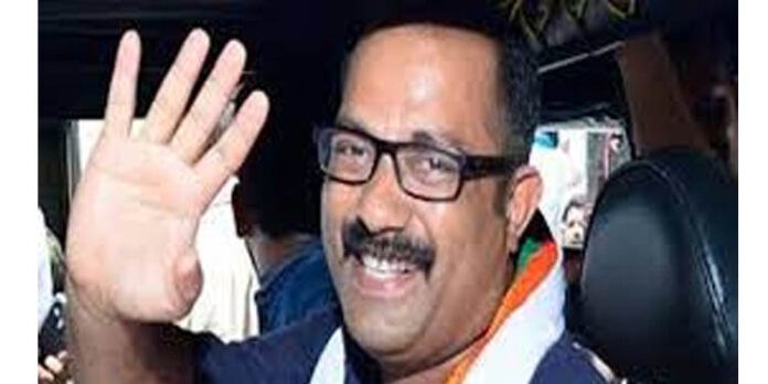 കെ.എം.ഷാജി എം.എല്.എ കോഴ വാങ്ങിയെന്ന പരാതിയില് എന്ഫോഴ്സ്മെന്റ് ഡയറക്ടറേറ്റ് ലീഗ് നേതാക്കളില് നിന്ന് മൊഴിയെടുക്കും കെ.എം.ഷാജി എം.എല്.എ കോഴ വാങ്ങിയെന്ന പരാതിയില് എന്ഫോഴ്സ്മെന്റ് ഡയറക്ടറേറ്റ് ലീഗ് നേതാക്കളില് നിന്ന് മൊഴിയെടുക്കും