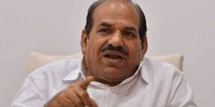 കോടിയേരി ബാലകൃഷ്ണന് സംസ്ഥാന സെക്രട്ടറി സ്ഥാനം ഒഴിയേണ്ടെന്ന് സിപിഎം കോടിയേരി ബാലകൃഷ്ണന് സംസ്ഥാന സെക്രട്ടറി സ്ഥാനം ഒഴിയേണ്ടെന്ന് സിപിഎം