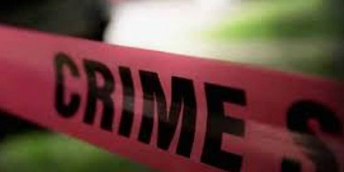 ഉച്ചത്തില് പാട്ടുവെച്ചതിനെ ചൊല്ലി അടിപിടി : യുവാവ് മരിച്ചു ഉച്ചത്തില് പാട്ടുവെച്ചതിനെ ചൊല്ലി അടിപിടി : യുവാവ് മരിച്ചു