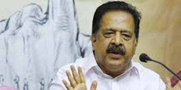 ഇനിയും കടിച്ചുതൂങ്ങാതെ അധികാരത്തില് നിന്ന് രാജിവെച്ചൊഴിയണം : രമേശ് ചെന്നിത്തല ഇനിയും കടിച്ചുതൂങ്ങാതെ അധികാരത്തില് നിന്ന് രാജിവെച്ചൊഴിയണം : രമേശ് ചെന്നിത്തല
