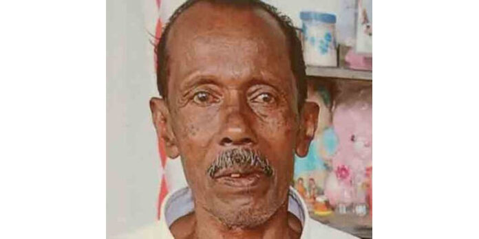ചീട്ടുകളിക്കിടെ നടന്ന സംഘര്ഷത്തില് അയല്വാസി വിമുക്തഭടനെ കോടാലി കൊണ്ട് വെട്ടിക്കൊന്നു ചീട്ടുകളിക്കിടെ നടന്ന സംഘര്ഷത്തില് അയല്വാസി വിമുക്തഭടനെ കോടാലി കൊണ്ട് വെട്ടിക്കൊന്നു