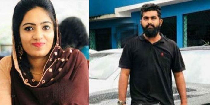 റംസി ആത്മഹത്യ കേസില് റിമാന്ഡിലുള്ള പ്രതി ഹാരിസ് ജാമ്യത്തിനായി കോടതിയെ സമീപിച്ചു റംസി ആത്മഹത്യ കേസില് റിമാന്ഡിലുള്ള പ്രതി ഹാരിസ് ജാമ്യത്തിനായി കോടതിയെ സമീപിച്ചു
