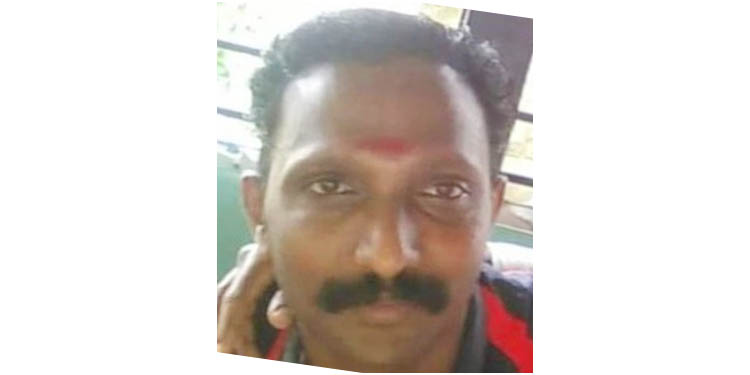 ലോക്ക്ഡൗണിൽ വരുമാനമാര്ഗം നിലച്ചു കുടുംബം : ബസ്ഡ്രൈവര് ജീവനൊടുക്കി ലോക്ക്ഡൗണിൽ വരുമാനമാര്ഗം നിലച്ചു കുടുംബം : ബസ്ഡ്രൈവര് ജീവനൊടുക്കി