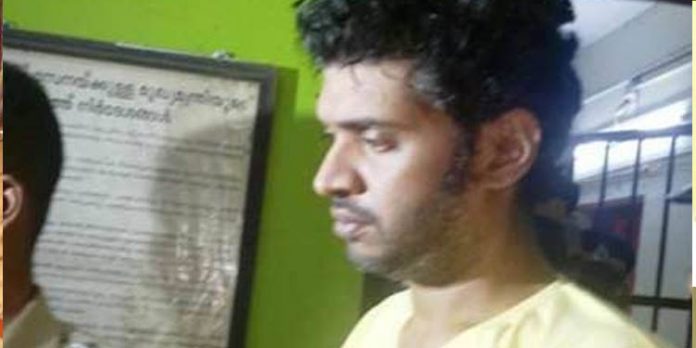 ഏഴുവയസ്സുകാരനെ ഭിത്തിയിടിച്ചു കൊലപ്പെടുത്തിയ അമ്മയുടെ കാമുകന് കുട്ടിയുടെ അച്ഛനെയും കൊലപ്പെടുത്തിയതെന്ന് സംശയം ; ക്രൈംബ്രാഞ്ച് പരിശോധന നടത്തി ഏഴുവയസ്സുകാരനെ ഭിത്തിയിടിച്ചു കൊലപ്പെടുത്തിയ അമ്മയുടെ കാമുകന് കുട്ടിയുടെ അച്ഛനെയും കൊലപ്പെടുത്തിയതെന്ന് സംശയം ; ക്രൈംബ്രാഞ്ച് പരിശോധന നടത്തി