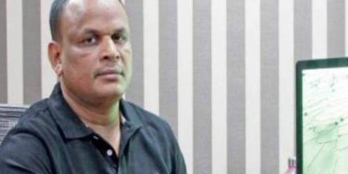 യൂണിടാക്ക് ഉടമ സന്തോഷ് ഈപ്പനെ സിബിഐ ചോദ്യം ചെയ്യുന്നു യൂണിടാക്ക് ഉടമ സന്തോഷ് ഈപ്പനെ സിബിഐ ചോദ്യം ചെയ്യുന്നു