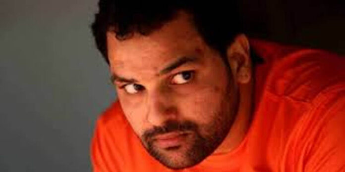ചോദ്യം ചെയ്യലിന് ഹാജരായില്ല ; ബിനീഷിനെതിരേ കടുത്ത നടപടിയ്ക്കൊരുങ്ങി എന്ഫോഴ്സ്മെന്റ് ചോദ്യം ചെയ്യലിന് ഹാജരായില്ല ; ബിനീഷിനെതിരേ കടുത്ത നടപടിയ്ക്കൊരുങ്ങി എന്ഫോഴ്സ്മെന്റ്
