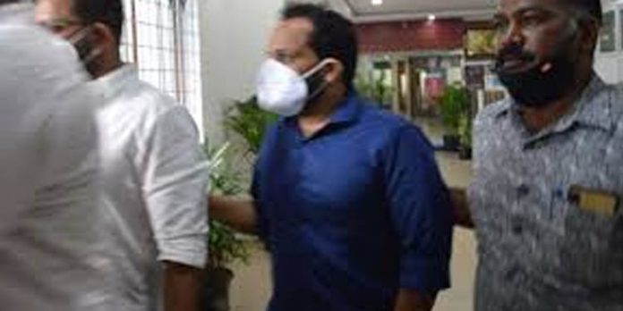 ബിനീഷ് കോടിയേരിയെ എന്ഫോഴ്സ്മെന്റ് ഡയറക്ടറേറ്റ് ഇന്ന് ചോദ്യം ചെയ്യും ബിനീഷ് കോടിയേരിയെ എന്ഫോഴ്സ്മെന്റ് ഡയറക്ടറേറ്റ് ഇന്ന് ചോദ്യം ചെയ്യും