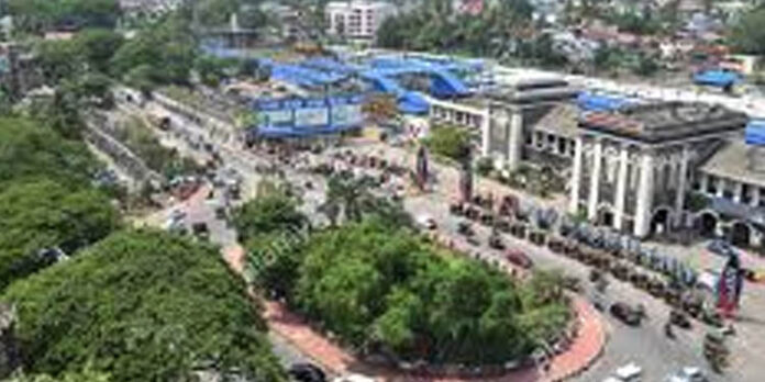 നിയന്ത്രണങ്ങള് ഫലം കണ്ടു ; തിരുവനന്തപുരത്ത് കൊവിഡ് വ്യാപനം കുറയുന്നു : കളക്ടര് നിയന്ത്രണങ്ങള് ഫലം കണ്ടു ; തിരുവനന്തപുരത്ത് കൊവിഡ് വ്യാപനം കുറയുന്നു : കളക്ടര്