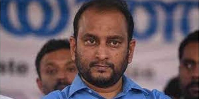 ഡി.വൈ.എഫ്.ഐ ജീവിച്ചിരിപ്പുണ്ടെന്നറിഞ്ഞതില് സന്തോഷo : പി.കെ.ഫിറോസ് ഡി.വൈ.എഫ്.ഐ ജീവിച്ചിരിപ്പുണ്ടെന്നറിഞ്ഞതില് സന്തോഷo : പി.കെ.ഫിറോസ്