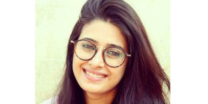 മയക്കുമരുന്ന് വാങ്ങുന്നതിനിടെ സീരിയല് നടി അറസ്റ്റില് മയക്കുമരുന്ന് വാങ്ങുന്നതിനിടെ സീരിയല് നടി അറസ്റ്റില്