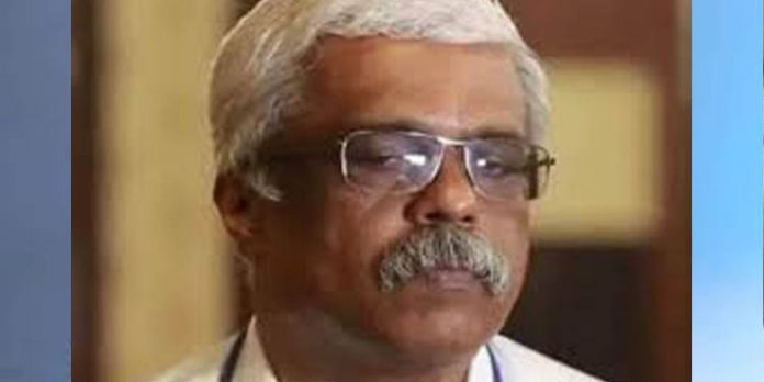 ശാരീരീകാസ്വസ്ഥത എം ശിവശങ്കരനെ ആശുപത്രിയില് പ്രവേശിപ്പിച്ചു ശാരീരീകാസ്വസ്ഥത എം ശിവശങ്കരനെ ആശുപത്രിയില് പ്രവേശിപ്പിച്ചു