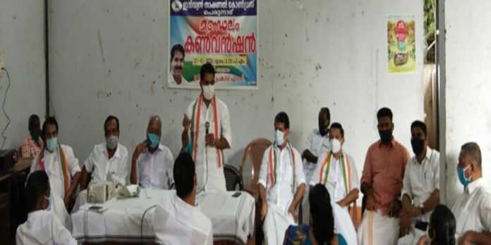 പിണറായി സർക്കാരിൻറെ ഭരണം കേരളത്തെ അഴിമതിയുടെ മേച്ചിൽപുറങ്ങളാക്കി മാറ്റി : അടൂർ പ്രകാശ് എംപി പിണറായി സർക്കാരിൻറെ ഭരണം കേരളത്തെ അഴിമതിയുടെ മേച്ചിൽപുറങ്ങളാക്കി മാറ്റി : അടൂർ പ്രകാശ് എംപി