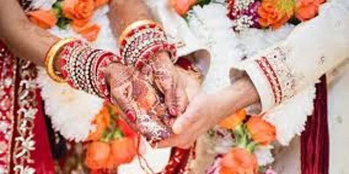 വിവാഹപ്രായം കൂട്ടുന്നതിനായി നിയമഭേദഗതി കൊണ്ടു വരണമെന്ന് വിദഗ്ദ്ധ സമിതി വിവാഹപ്രായം കൂട്ടുന്നതിനായി നിയമഭേദഗതി കൊണ്ടു വരണമെന്ന് വിദഗ്ദ്ധ സമിതി