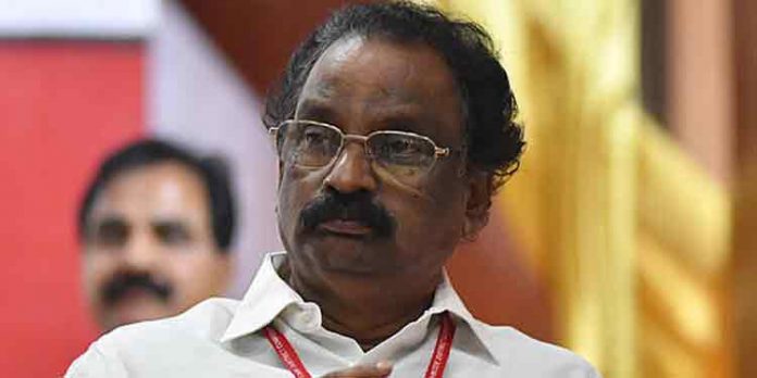 ശിവശങ്കറിനെ കസ്റ്റഡിയിലെടുത്തത് വെല്ലുവിളിയല്ല ; ഉപ്പുതിന്നവര് വെള്ളംകുടിക്കട്ടേയെന്ന് എകെ ബാലന് ശിവശങ്കറിനെ കസ്റ്റഡിയിലെടുത്തത് വെല്ലുവിളിയല്ല ; ഉപ്പുതിന്നവര് വെള്ളംകുടിക്കട്ടേയെന്ന് എകെ ബാലന്
