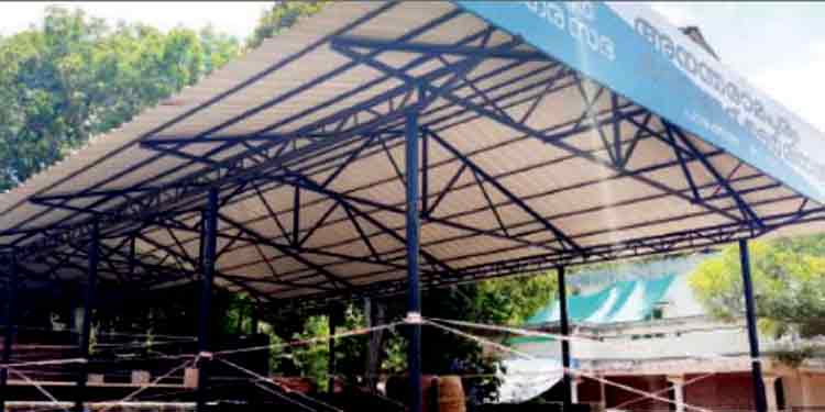 പറക്കോട് അനന്തരാമപുരം മാര്ക്കറ്റില് 25 ലക്ഷം രൂപയുടെ പുതിയ മത്സ്യസ്റ്റാള് നിര്മ്മിക്കുന്നു പറക്കോട് അനന്തരാമപുരം മാര്ക്കറ്റില് 25 ലക്ഷം രൂപയുടെ പുതിയ മത്സ്യസ്റ്റാള് നിര്മ്മിക്കുന്നു