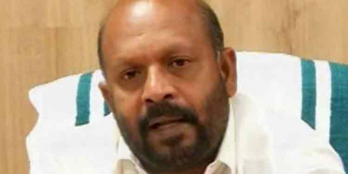സവാള വില നിയന്ത്രിക്കാന് സംസ്ഥാനത്ത് നടപടി ; 50 രൂപ നിരക്കില് 100 ടണ് സംഭരിക്കും : മന്ത്രി വിഎസ് സുനില്കുമാര് സവാള വില നിയന്ത്രിക്കാന് സംസ്ഥാനത്ത് നടപടി ; 50 രൂപ നിരക്കില് 100 ടണ് സംഭരിക്കും : മന്ത്രി വിഎസ് സുനില്കുമാര്