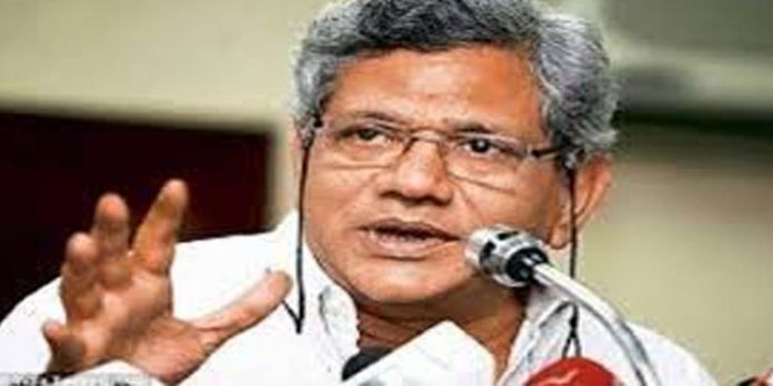 ബംഗാളില് തൃണമൂല് കോണ്ഗ്രസിനെ പരാജയപ്പെടുത്താതെ ബിജെപിയെ ചെറുക്കാന് കഴിയില്ല : യെച്ചൂരി ബംഗാളില് തൃണമൂല് കോണ്ഗ്രസിനെ പരാജയപ്പെടുത്താതെ ബിജെപിയെ ചെറുക്കാന് കഴിയില്ല : യെച്ചൂരി