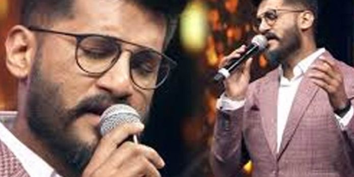 ഗായകന് വിജയ് യേശുദാസ് സഞ്ചരിച്ചിരുന്ന കാര് അപകടത്തില്പ്പെട്ടു ഗായകന് വിജയ് യേശുദാസ് സഞ്ചരിച്ചിരുന്ന കാര് അപകടത്തില്പ്പെട്ടു