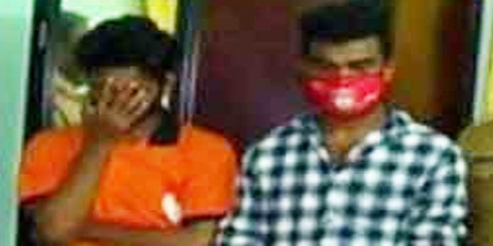 സിനിമ മേക്കപ്പ് മാനടക്കം രണ്ടുപേരെ പത്ത് കിലോ കഞ്ചാവുമായി കൊച്ചിയിലെ ഫ്ലാറ്റില് നിന്ന് അറസ്റ്റു ചെയ്തു സിനിമ മേക്കപ്പ് മാനടക്കം രണ്ടുപേരെ പത്ത് കിലോ കഞ്ചാവുമായി കൊച്ചിയിലെ ഫ്ലാറ്റില് നിന്ന് അറസ്റ്റു ചെയ്തു