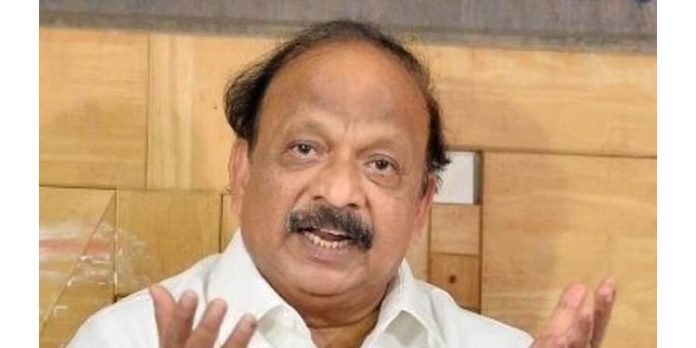 4000 കോടി ഐ -മോണിറ്ററി അഡ്വൈസറിയുടെ പോന്സി അഴിമതി : മുന് മന്ത്രി റോഷന് ബേഗ് അറസ്റ്റില് 4000 കോടി ഐ -മോണിറ്ററി അഡ്വൈസറിയുടെ പോന്സി അഴിമതി : മുന് മന്ത്രി റോഷന് ബേഗ് അറസ്റ്റില്