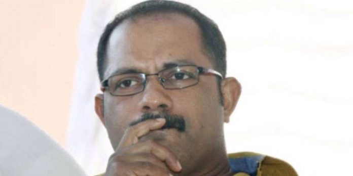 കെ.എം.ഷാജിയുടെ ഭാര്യ ആഷ കോഴിക്കോട്ടെ ഇ.ഡി ഓഫീസില് മൊഴി നല്കാനെത്തി കെ.എം.ഷാജിയുടെ ഭാര്യ ആഷ കോഴിക്കോട്ടെ ഇ.ഡി ഓഫീസില് മൊഴി നല്കാനെത്തി