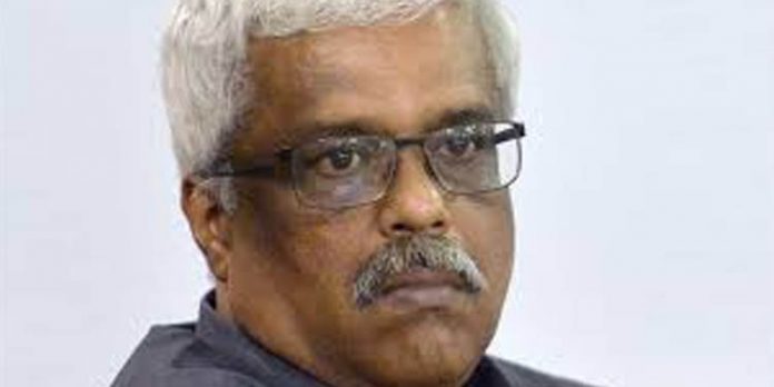 ശിവശങ്കറിന് തമിഴ് നാട്ടില് കാറ്റാടിപാടവും ; ഞെട്ടലില് ഉദ്യോഗസ്ഥരും നേതാക്കളും ശിവശങ്കറിന് തമിഴ് നാട്ടില് കാറ്റാടിപാടവും ; ഞെട്ടലില് ഉദ്യോഗസ്ഥരും നേതാക്കളും