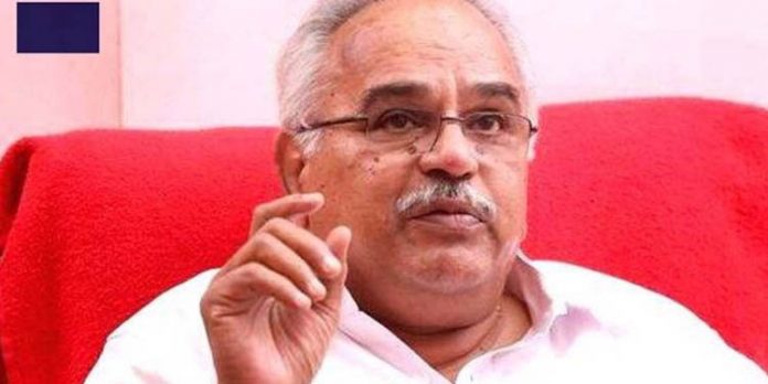 സിപിഐയെ എ.കെ.ജി സെന്ററില് കൊണ്ടുപോയി കെട്ടി : കാനം രാജേന്ദ്രനെതിരെ രൂക്ഷവിമര്ശനം സിപിഐയെ എ.കെ.ജി സെന്ററില് കൊണ്ടുപോയി കെട്ടി : കാനം രാജേന്ദ്രനെതിരെ രൂക്ഷവിമര്ശനം