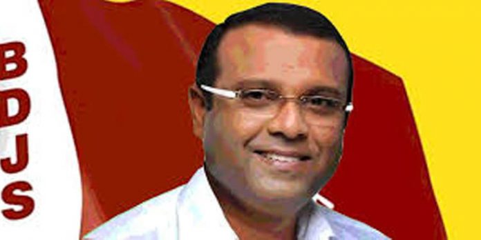 തുഷാര് വെള്ളാപ്പള്ളി അധ്യക്ഷനായുള്ള ബി.ഡി.ജെ.എസിന് കേന്ദ്ര തെരഞ്ഞെടുപ്പ് കമ്മീഷന്റെ അംഗീകാരം തുഷാര് വെള്ളാപ്പള്ളി അധ്യക്ഷനായുള്ള ബി.ഡി.ജെ.എസിന് കേന്ദ്ര തെരഞ്ഞെടുപ്പ് കമ്മീഷന്റെ അംഗീകാരം