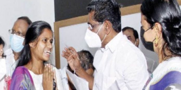 കോര്പ്പറേഷന് ഭരണം അഴിമതിരഹിതമാക്കും – മുല്ലപ്പള്ളി രാമചന്ദ്രന് കോര്പ്പറേഷന് ഭരണം അഴിമതിരഹിതമാക്കും – മുല്ലപ്പള്ളി രാമചന്ദ്രന്