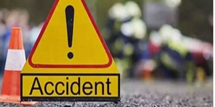 മുംബൈയില് വാഹനാപടകടത്തില് അഞ്ച് മലയാളികള് കൊല്ലപ്പെട്ടു മുംബൈയില് വാഹനാപടകടത്തില് അഞ്ച് മലയാളികള് കൊല്ലപ്പെട്ടു