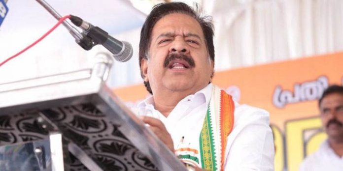 മുഖ്യമന്ത്രിയുടെ ഓഫീസ് കള്ളക്കടത്തുകരുടെ ബിനാമിയായി മാറി : രമേശ് ചെന്നിത്തല മുഖ്യമന്ത്രിയുടെ ഓഫീസ് കള്ളക്കടത്തുകരുടെ ബിനാമിയായി മാറി : രമേശ് ചെന്നിത്തല