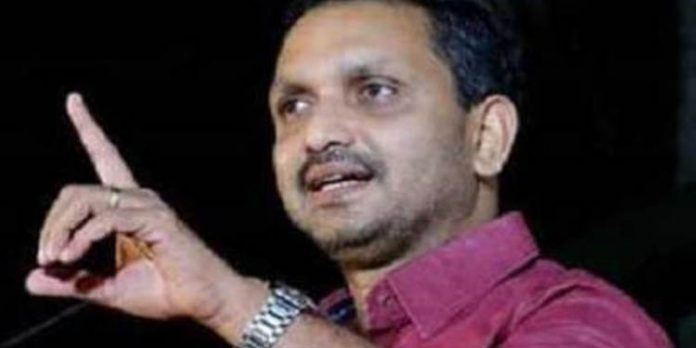 യു ഡി എഫും എല് ഡി എഫും ഒത്തുകളിക്കുകയാണെന്ന് ബി ജെ പി സംസ്ഥാന അദ്ധ്യക്ഷന് കെ സുരേന്ദ്രന് യു ഡി എഫും എല് ഡി എഫും ഒത്തുകളിക്കുകയാണെന്ന് ബി ജെ പി സംസ്ഥാന അദ്ധ്യക്ഷന് കെ സുരേന്ദ്രന്