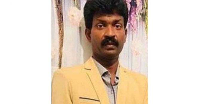 ലണ്ടനില് രണ്ട് പിഞ്ചുകുഞ്ഞുങ്ങളെ കുത്തി കൊലപ്പെടുത്തിയ പിതാവ് കുറ്റം സമ്മതിച്ചു ലണ്ടനില് രണ്ട് പിഞ്ചുകുഞ്ഞുങ്ങളെ കുത്തി കൊലപ്പെടുത്തിയ പിതാവ് കുറ്റം സമ്മതിച്ചു