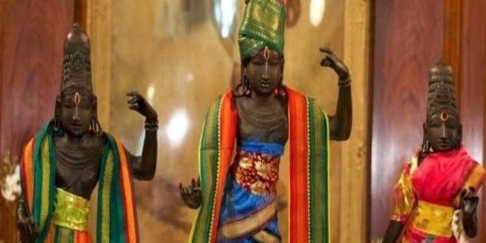42 വര്ഷം മുന്പ് കാണാതായ മൂന്ന് വിഗ്രഹങ്ങള് ലണ്ടനില് കണ്ടെത്തി 42 വര്ഷം മുന്പ് കാണാതായ മൂന്ന് വിഗ്രഹങ്ങള് ലണ്ടനില് കണ്ടെത്തി