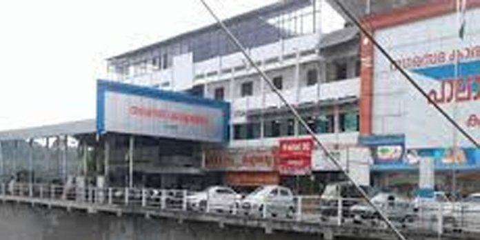 പാലാ നഗരസഭയിലെ ആറാം വാര്ഡ് സ്ത്രീ സംവരണം : ഉത്തരവ് ഹൈക്കോടതി റദ്ദാക്കി പാലാ നഗരസഭയിലെ ആറാം വാര്ഡ് സ്ത്രീ സംവരണം : ഉത്തരവ് ഹൈക്കോടതി റദ്ദാക്കി