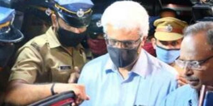 സ്വര്ണ്ണക്കടത്ത് കേസില് രാഷ്ട്രീയ നേതാക്കളുടെ പേര് പറയാന് ഇഡിയില് നിന്നും സമ്മര്ദ്ദo : എം.ശിവശങ്കര് സ്വര്ണ്ണക്കടത്ത് കേസില് രാഷ്ട്രീയ നേതാക്കളുടെ പേര് പറയാന് ഇഡിയില് നിന്നും സമ്മര്ദ്ദo : എം.ശിവശങ്കര്