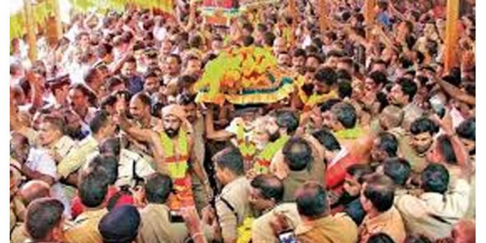 തിരുവാഭരണ പാതയുടെ വികസനത്തിന് നേരിടുന്ന സാങ്കേതിക തടസം നീക്കാന് നടപടിവേണo തിരുവാഭരണ പാതയുടെ വികസനത്തിന് നേരിടുന്ന സാങ്കേതിക തടസം നീക്കാന് നടപടിവേണo