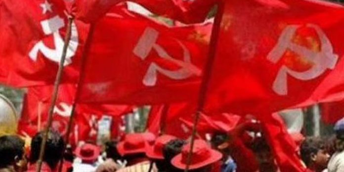 സ്വര്ണക്കടത്തു കേസില് പ്രതിരോധത്തിലായ ഇടതുമുന്നണി കേന്ദ്ര സര്ക്കാരിനെതിരെ പ്രത്യക്ഷ സമരത്തിലേക്ക് സ്വര്ണക്കടത്തു കേസില് പ്രതിരോധത്തിലായ ഇടതുമുന്നണി കേന്ദ്ര സര്ക്കാരിനെതിരെ പ്രത്യക്ഷ സമരത്തിലേക്ക്