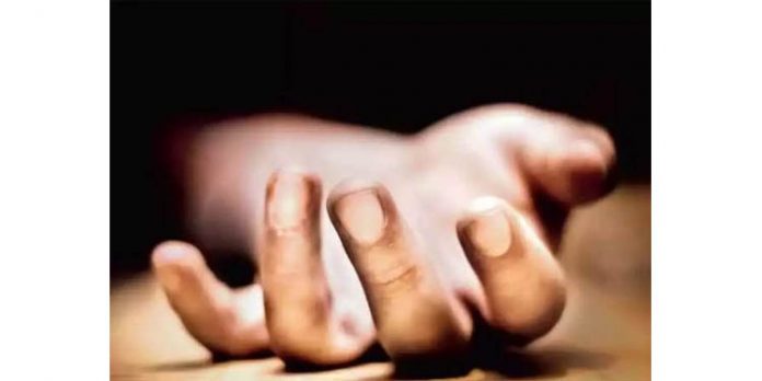 യുവതിയുടെ മരണത്തിൽ ദുരൂഹത ; ഭര്ത്താവിനെതിരെ യുവതിയുടെ വീട്ടുകാരുടെ പരാതി യുവതിയുടെ മരണത്തിൽ ദുരൂഹത ; ഭര്ത്താവിനെതിരെ യുവതിയുടെ വീട്ടുകാരുടെ പരാതി