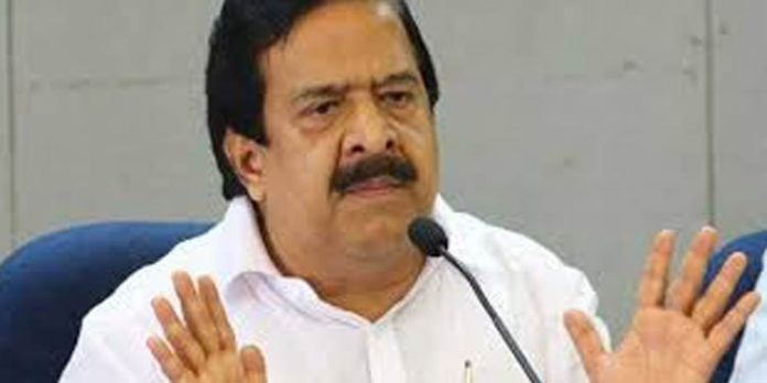 ഹൈടെക് സ്കൂള് പദ്ധതിയിലും അഴിമതി : രമേശ് ചെന്നിത്തല ഹൈടെക് സ്കൂള് പദ്ധതിയിലും അഴിമതി : രമേശ് ചെന്നിത്തല
