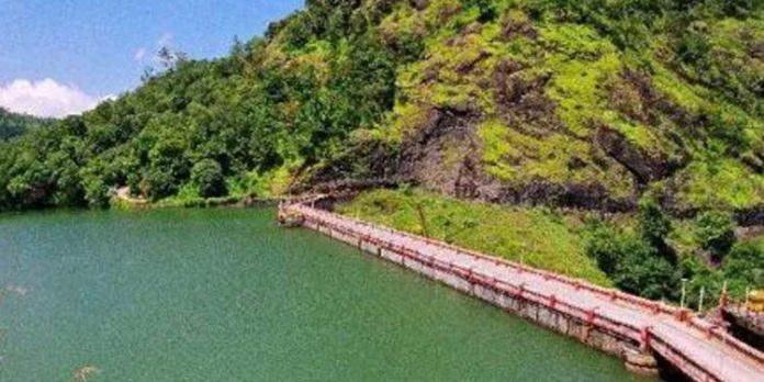 ഇടുക്കി പൊന്മുടി അണക്കെട്ടിന്റെ രണ്ട് ഷട്ടറുകള് നാളെ രാവിലെ ആറുമണിക്ക് തുറക്കുമെന്ന് ജില്ലാ കലക്ടര് ഇടുക്കി പൊന്മുടി അണക്കെട്ടിന്റെ രണ്ട് ഷട്ടറുകള് നാളെ രാവിലെ ആറുമണിക്ക് തുറക്കുമെന്ന് ജില്ലാ കലക്ടര്