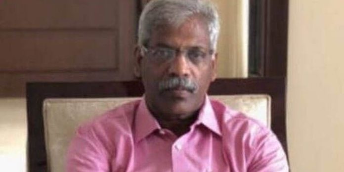 ഇ.ഡിയുടെ ചോദ്യം ചെയ്യലില് നിന്ന് ഒഴിഞ്ഞുമാറരുതെന്ന് സിപിഎം ; സിഎം രവീന്ദ്രന് ആശുപത്രി വിട്ടു ഇ.ഡിയുടെ ചോദ്യം ചെയ്യലില് നിന്ന് ഒഴിഞ്ഞുമാറരുതെന്ന് സിപിഎം ; സിഎം രവീന്ദ്രന് ആശുപത്രി വിട്ടു