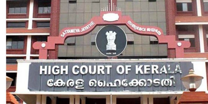 കോതമംഗലം പള്ളി ഏറ്റെടുക്കുവാന് കേന്ദ്ര സേനയെ നിയോഗിക്കുന്നത് സംബന്ധിച്ച് കേന്ദ്ര സര്ക്കാര് ഇന്ന് ഹൈക്കോടതിയില് നിലപാടറിയിക്കും കോതമംഗലം പള്ളി ഏറ്റെടുക്കുവാന് കേന്ദ്ര സേനയെ നിയോഗിക്കുന്നത് സംബന്ധിച്ച് കേന്ദ്ര സര്ക്കാര് ഇന്ന് ഹൈക്കോടതിയില് നിലപാടറിയിക്കും