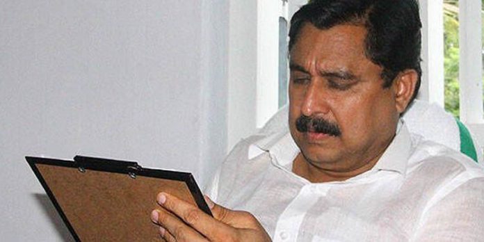 നിങ്ങള് ആദിവാസികളെ പഠിപ്പിച്ചാല് മതി ; ആക്ഷേപിച്ച് ഇടത് എംഎല്എ ; വീണ്ടും വിവാദം നിങ്ങള് ആദിവാസികളെ പഠിപ്പിച്ചാല് മതി ; ആക്ഷേപിച്ച് ഇടത് എംഎല്എ ; വീണ്ടും വിവാദം