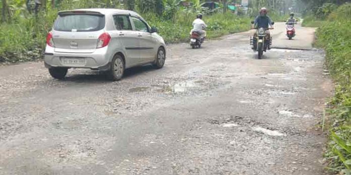 ഇപ്രാവശ്യം ശബരിമല തീർത്ഥാടനയാത്ര കഠിനമാകും ഇപ്രാവശ്യം ശബരിമല തീർത്ഥാടനയാത്ര കഠിനമാകും